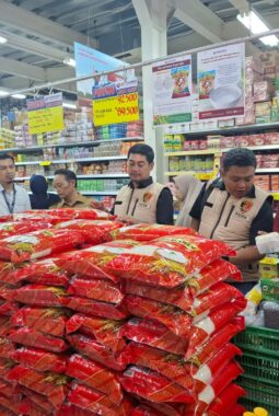 Satgas Pangan Polresta Tuban Awasi Harga dan Mutu Beras, Pastikan Stok Aman di Pasaran