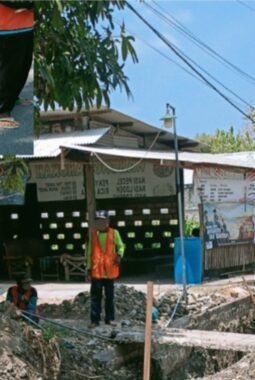 Diduga Belum Lengkapi APD, K3 Proyek Irigasi Dalwo Dipertanyakan